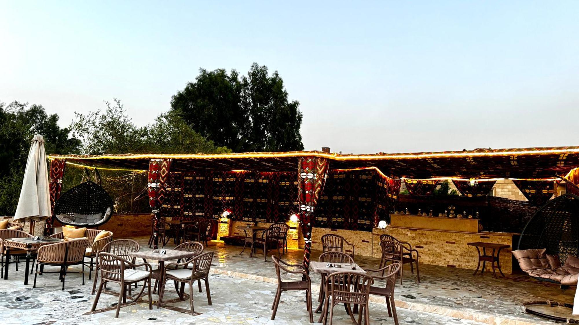 Golf Pyramids View Hotell Kafret el-Gabal Exteriör bild