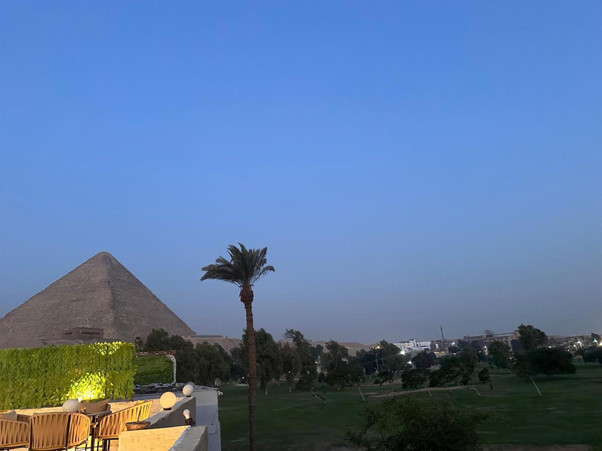 Golf Pyramids View Hotell Kafret el-Gabal Exteriör bild